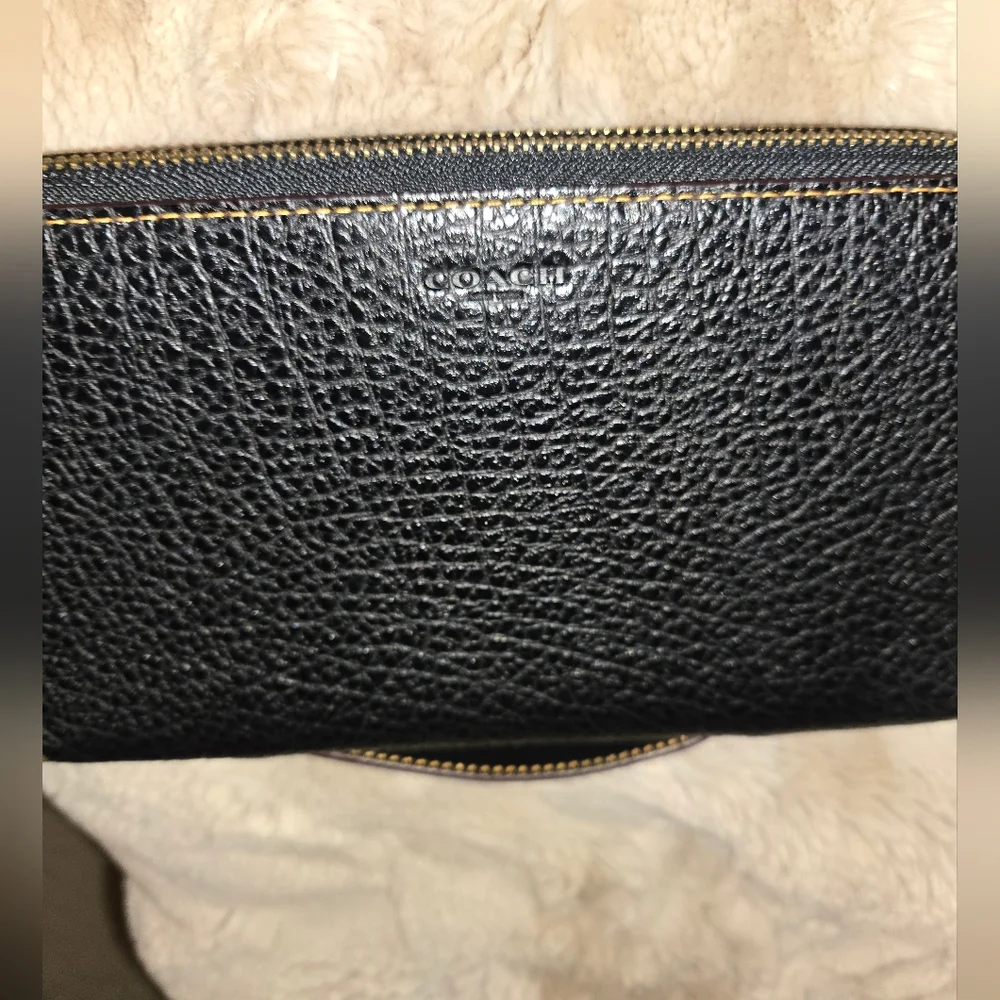 NWOT Coach Black Vintage Huge Leather Men's Zip Wallet